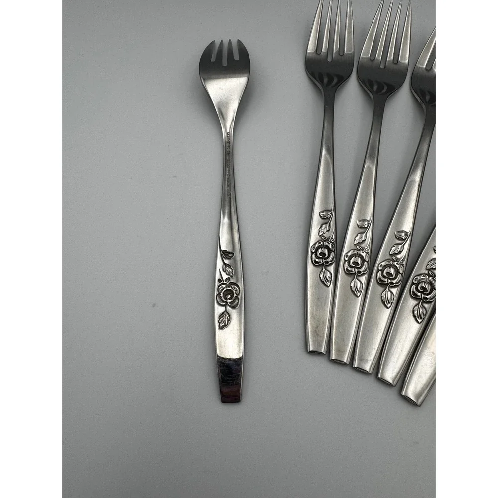 6 Vintage Oneida 